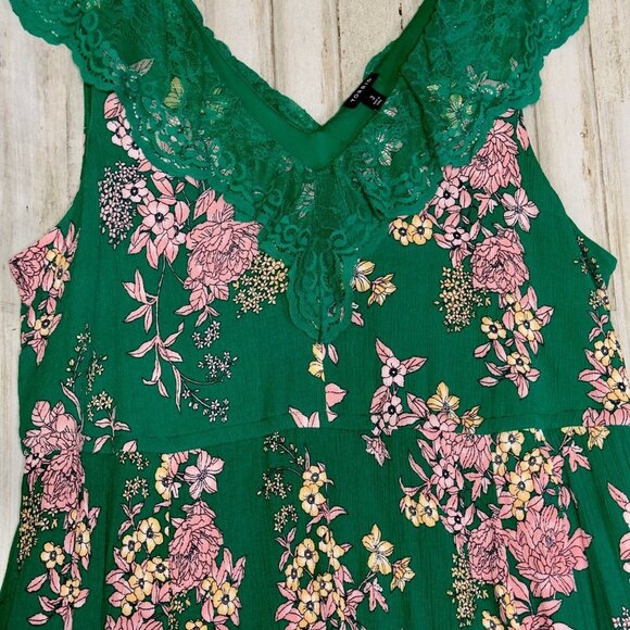 Torrid Gauze Floral Green Smocked Waist Lace Trim Sleeveless Maxi Dress Size 3 - Picture 3 of 10